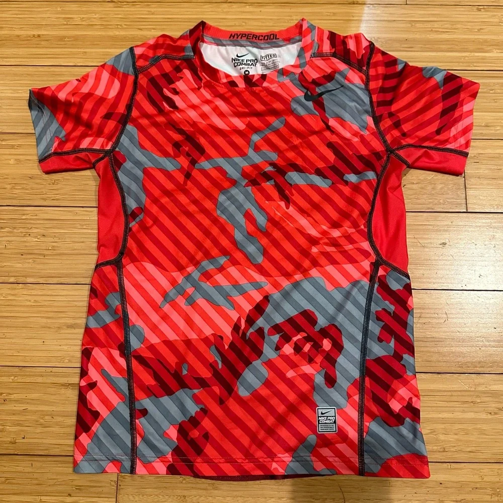 Nike Pro Dri-FIT Youth Compression Shirt Red Gray Camo Boys M Athletic